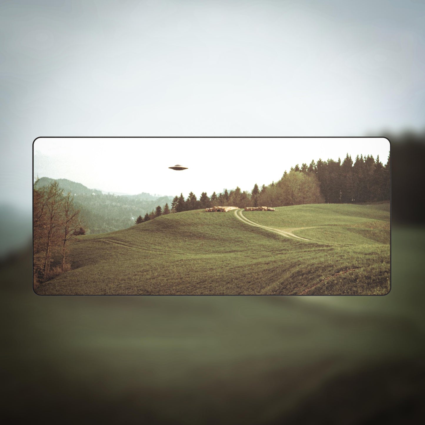 The Truth is Out There Deskmats Extras