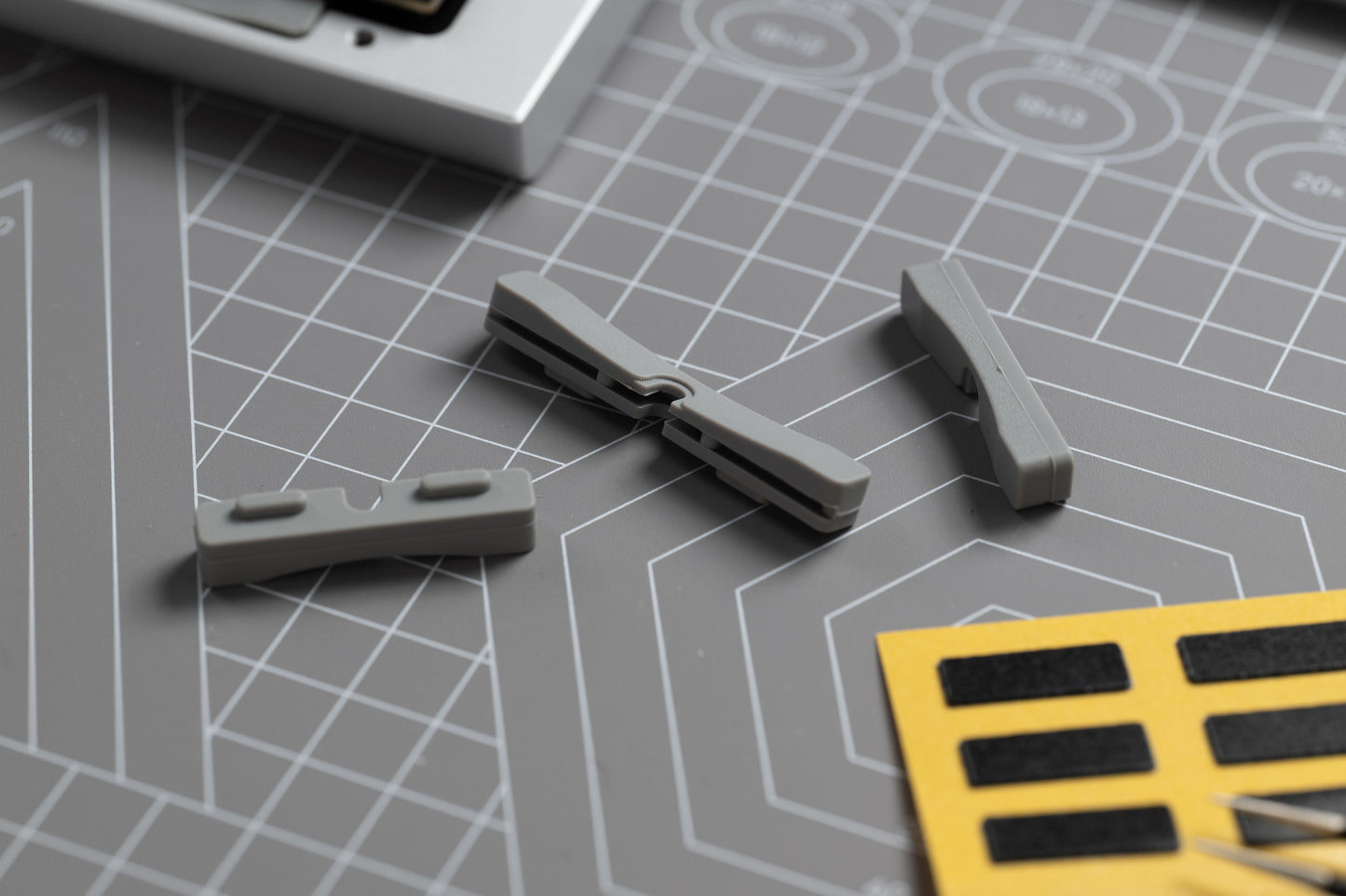 Class 100 Accessories [GB]